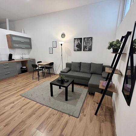 Apartment Central 10C 40Qm Wi-Fi Free Parking Calm Back House Dortmund Exterior foto