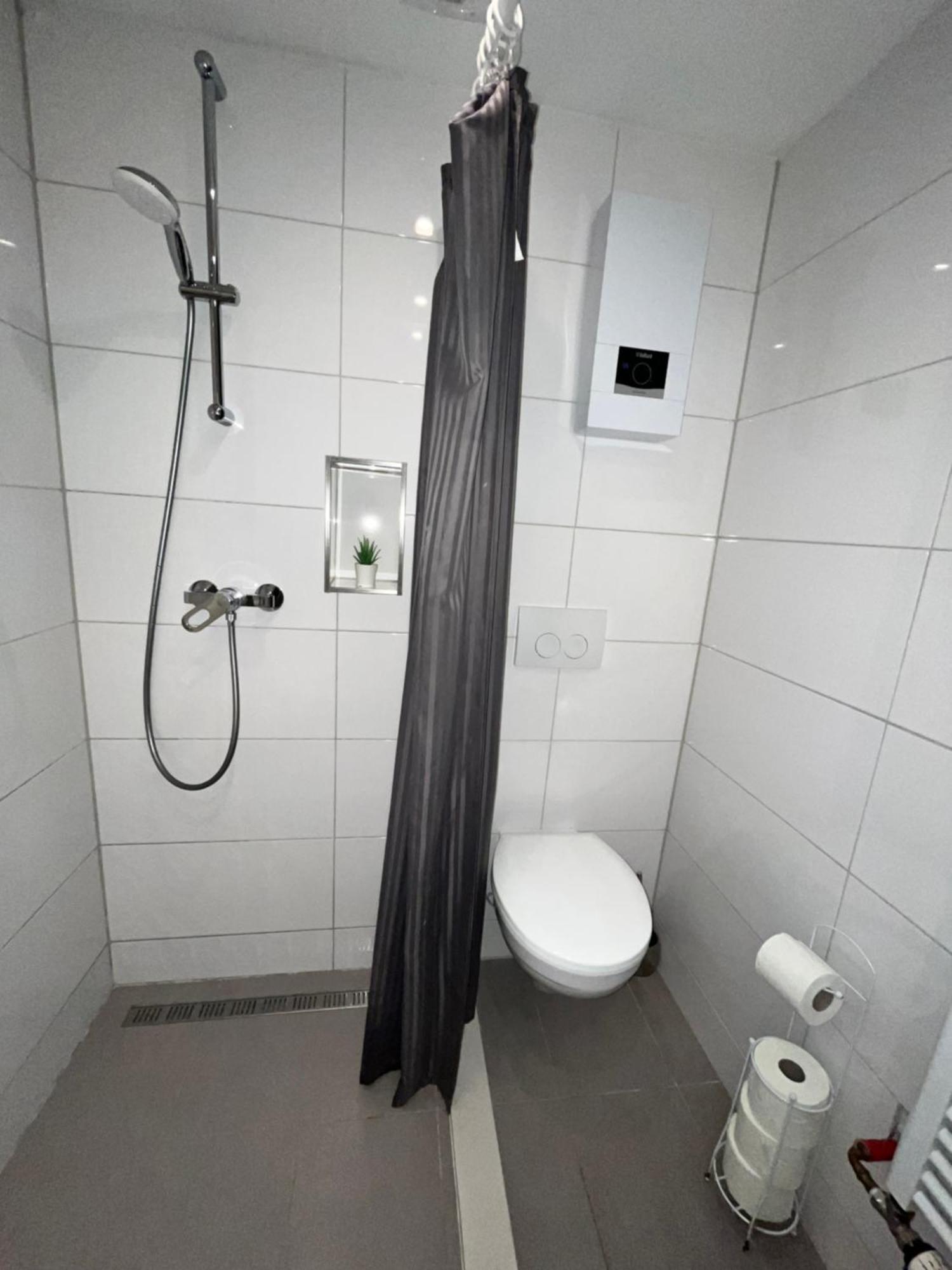 Apartment Central 10C 40Qm Wi-Fi Free Parking Calm Back House Dortmund Exterior foto